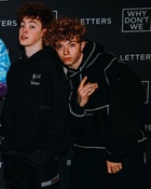 Zach Herron : TI4U1577495308.jpg