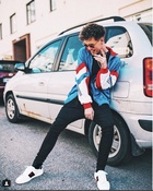 Zach Herron : zach-herron-1525973794.jpg