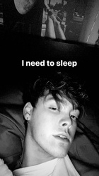 Zach Herron : zach-herron-1601168941.jpg