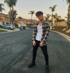 Zach Herron : zach-herron-1606297730.jpg