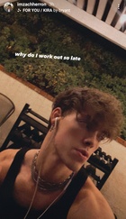 Zach Herron : zach-herron-1629800321.jpg