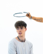 Zach Herron : zach-herron-1633379893.jpg