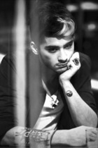 Zayn Malik : zayn-malik-1363417849.jpg