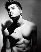 Zayn Malik : zayn-malik-1370736753.jpg