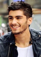 Zayn Malik : zayn-malik-1379265890.jpg