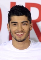 Zayn Malik : zayn-malik-1379265893.jpg