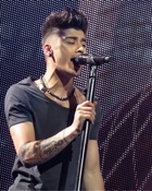 Zayn Malik : zayn-malik-1379265929.jpg