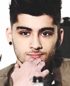 Zayn Malik : zayn-malik-1379266229.jpg