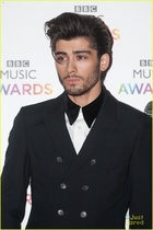 Zayn Malik : zayn-malik-1418413319.jpg