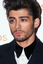 Zayn Malik : zayn-malik-1419025943.jpg