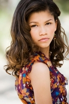 Zendaya Coleman : zendaya-coleman-1331138038.jpg