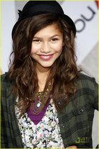 Zendaya Coleman : zendaya-coleman-1337924636.jpg