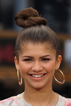 Zendaya Coleman : zendaya-coleman-1366359428.jpg