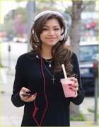 Zendaya Coleman : zendaya-coleman-1371831871.jpg