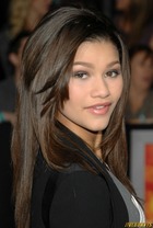 Zendaya Coleman : zendaya-coleman-1396275634.jpg