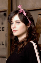 Zooey Deschanel : zooey-deschanel-1362504214.jpg