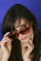 Zooey Deschanel : zooey-deschanel-1362505367.jpg