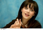 Zooey Deschanel : zooey-deschanel-1362860138.jpg