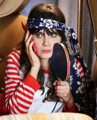 Zooey Deschanel : zooey-deschanel-1363021885.jpg